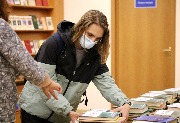 Выдача учебной литературы первокурсникам 2021г.
Фотограф(ы): Н. Ю. Машутина