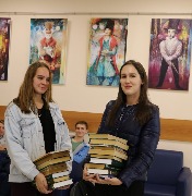 Выдача литературы студентам-первокурсникам
Фотограф(ы): Н. Ю. Машутина