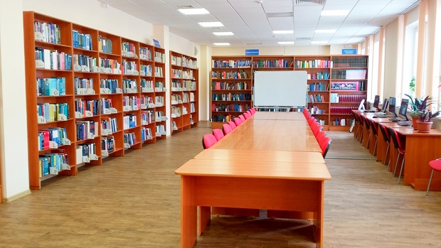 Зал зарубежной литературы