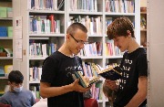 Обслуживание читателей в читальных залах и на абонементе
Фотограф(ы): Н. Ю. Машутина