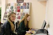 Обслуживание читателей в читальных залах и на абонементе
Фотограф(ы): Н. Ю. Машутина