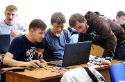 Обслуживание читателей в читальных залах и на абонементе
Фотограф(ы): Н. Ю. Машутина