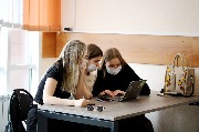 Обслуживание читателей в читальных залах и на абонементе
Фотограф(ы): Н. Ю. Машутина