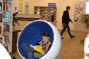 Обслуживание читателей в читальных залах и на абонементе
Фотограф(ы): Н. Ю. Машутина