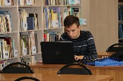 Обслуживание читателей в читальных залах и на абонементе
Фотограф(ы): Н. Ю. Машутина